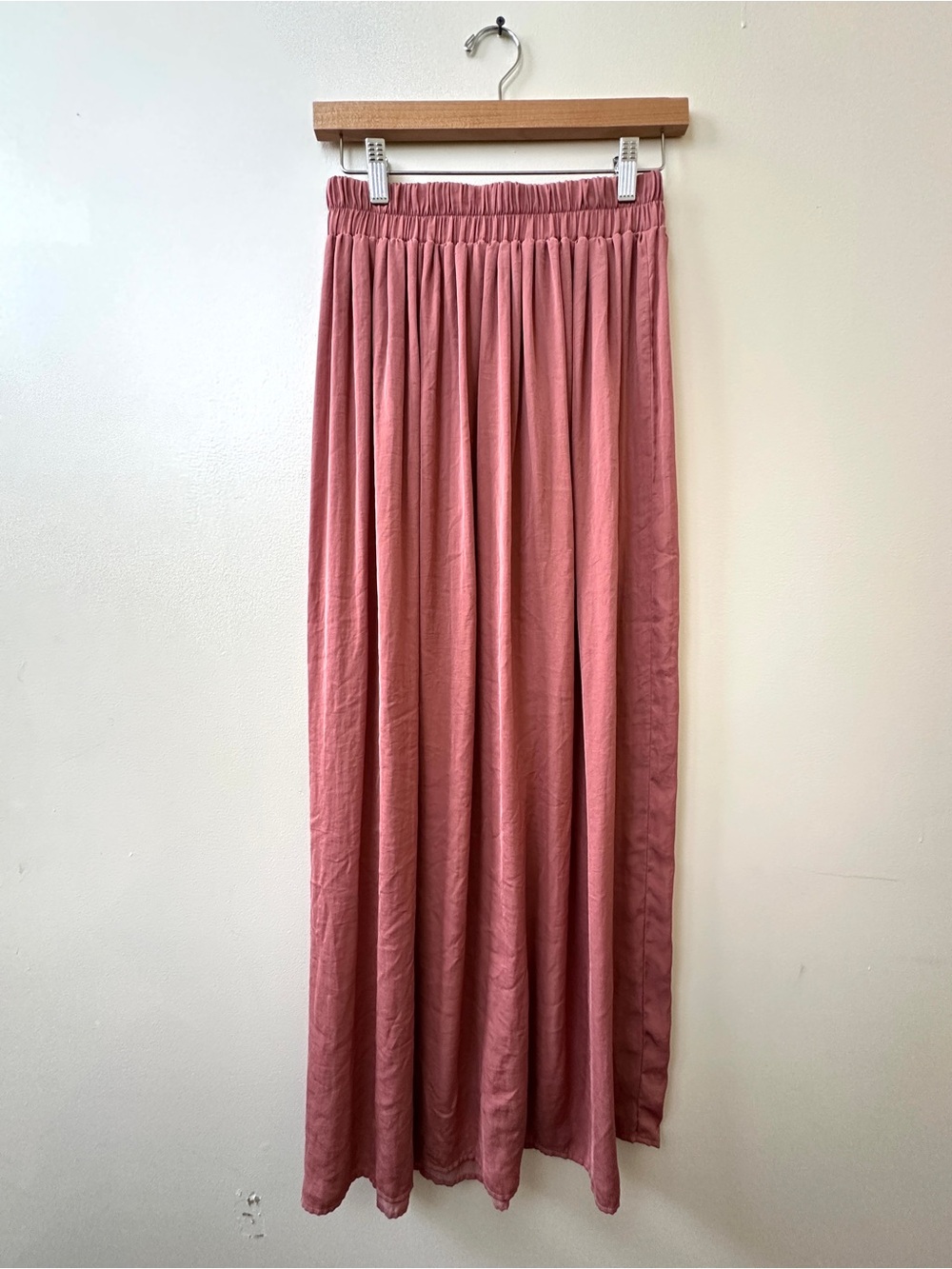 Forever 21 Rose Pink Maxi Skirt with Elastic Waist